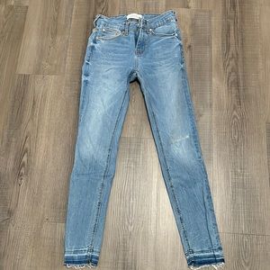 Zara Jeans